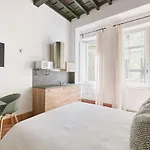 Sonder Montevecchio 3* Řím