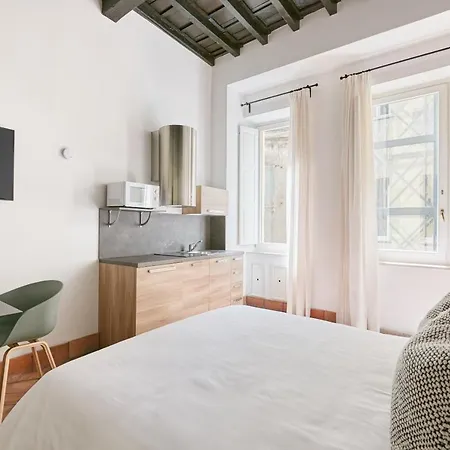 Sonder Montevecchio 3* Rome