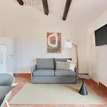 Sonder Montevecchio מלון דירות