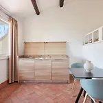 מלון דירות Sonder Montevecchio 3*