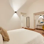 מלון דירות Sonder Montevecchio 3*
