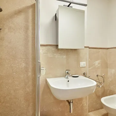 Sonder Montevecchio 3* ローマ