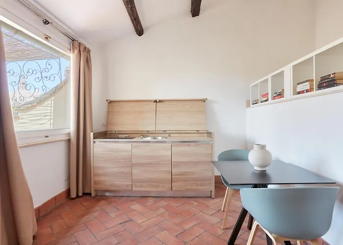 Apart-hotel Sonder Montevecchio 3*